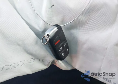 2022 Jeep Grand Cherokee Limited из США, поврежденный, VIN 1C4RJFBG5NC176632